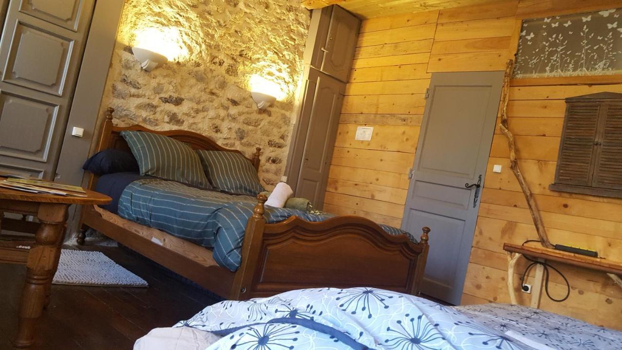 La Verte Salamandre Allanche Extérieur photo